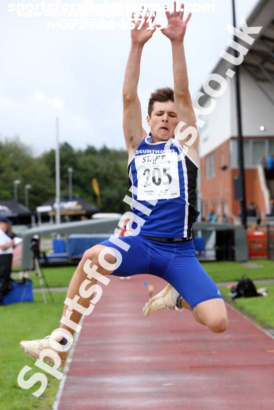 Boys under-15s long jump, Northern Under-17s/U-15s and U13s Champs, Leigh Sports Village, Leigh. Photo: David T. Hewitson/Sports for All Pics